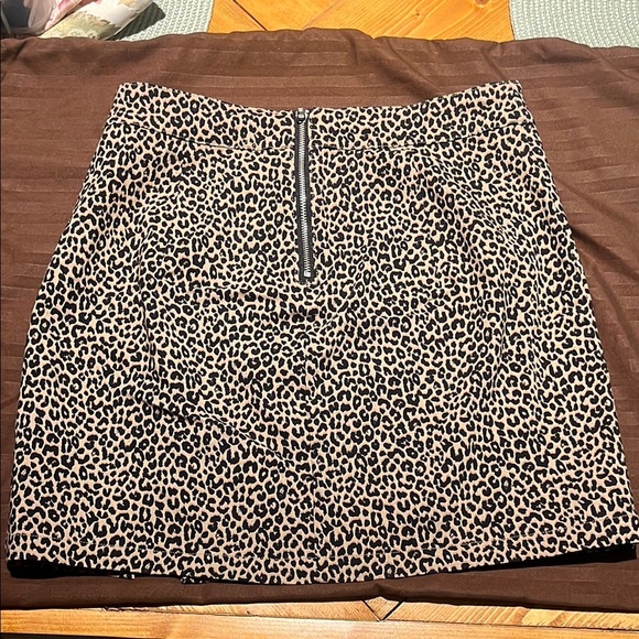 GARAGE Leopard Cheetah Print Women's Mini Skirt - Picture 11 of 15